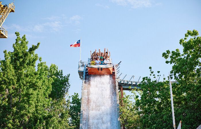 &iquest;C&Oacute;MO DISFRUTAR LAS ATRACCIONES DE AGUA EN FANTASILANDIA?