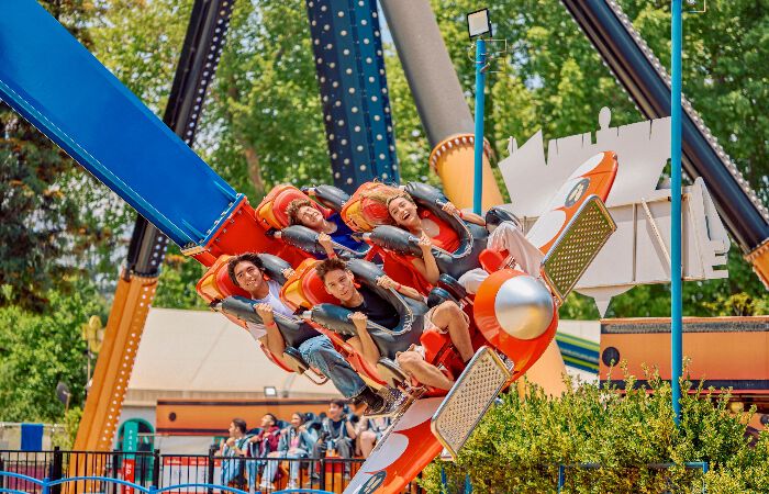 DISFRUTA DE PASEOS DE CURSO INOLVIDABLES EN FANTASILANDIA